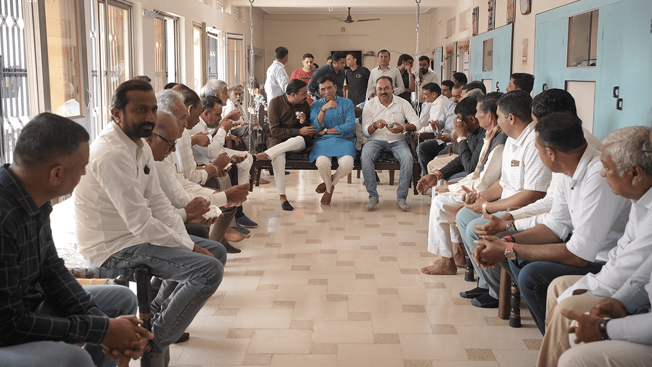 Community Family Circle